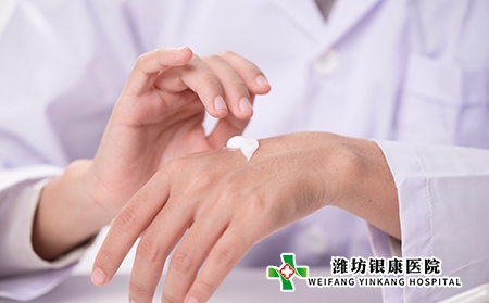 日常生活中哪些因素會導致濕疹發生?